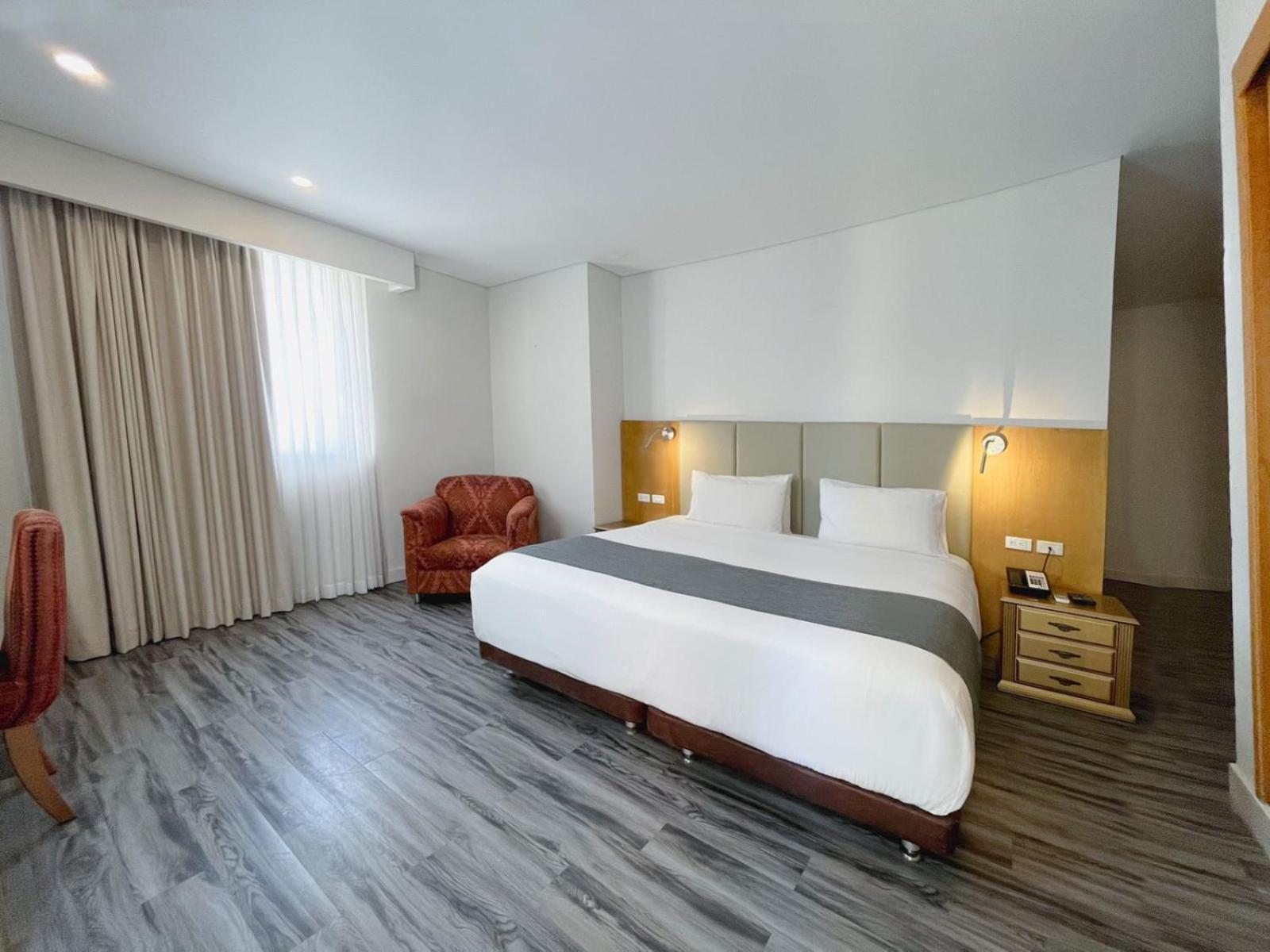 Hotel American Golf Barranquilla  Buitenkant foto