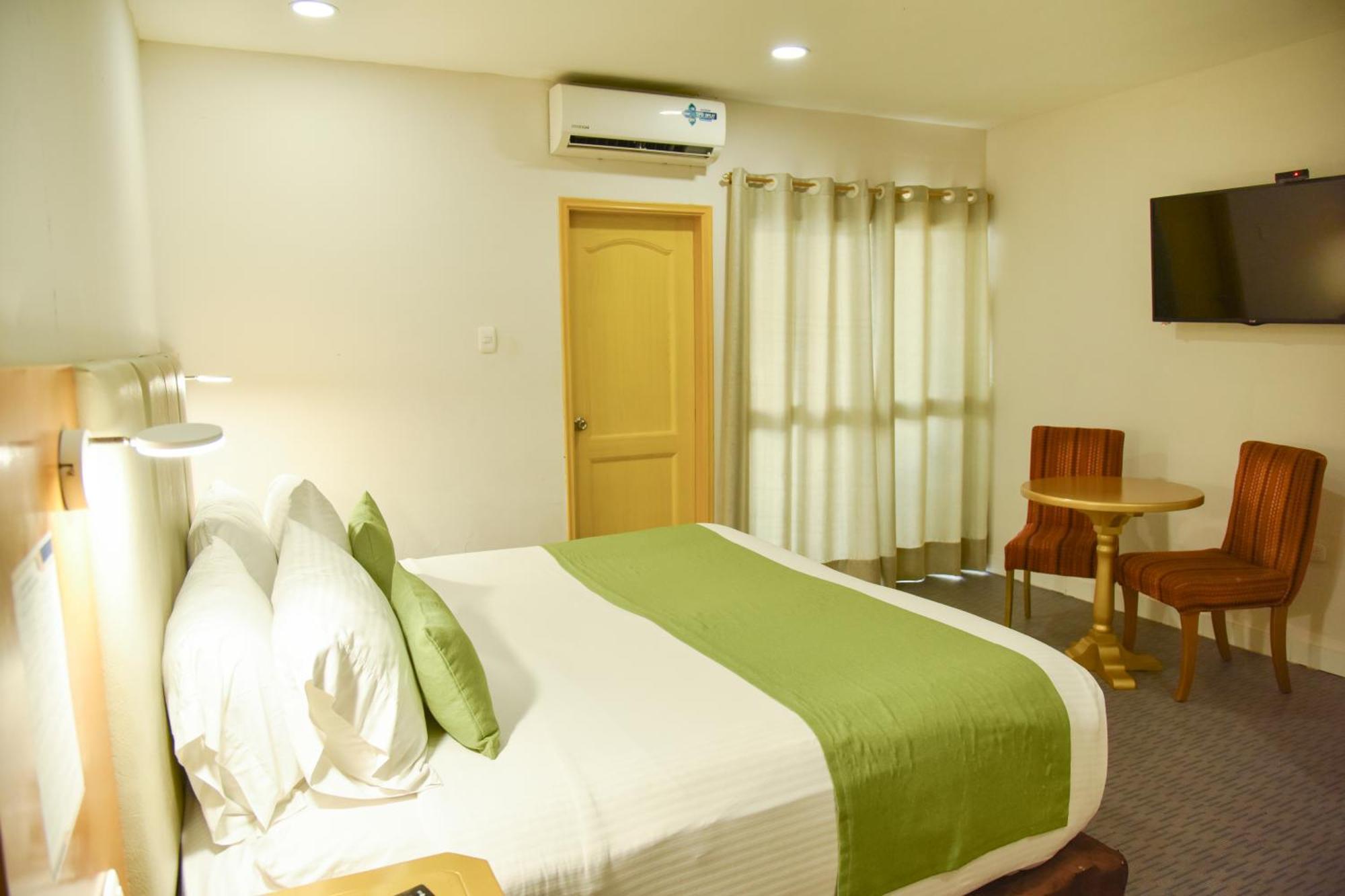 Hotel American Golf Barranquilla  Buitenkant foto